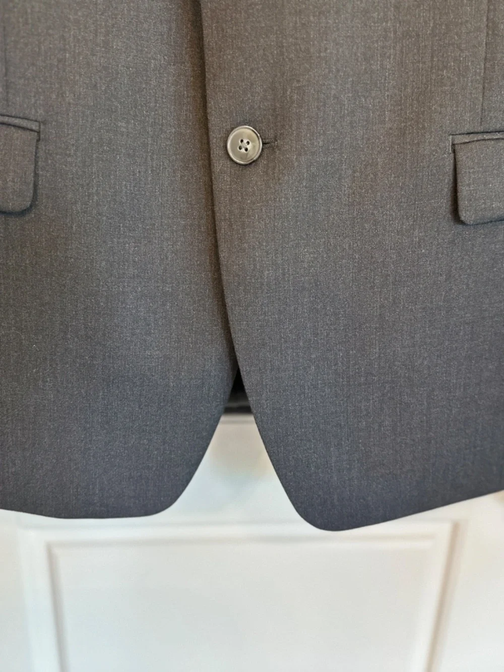 Calvin Klein 100% Wool Stretch Slim Suit – Black